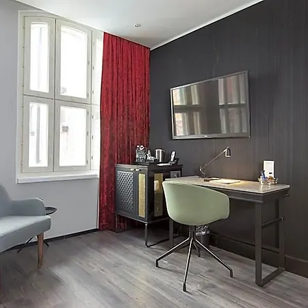 Katajanokka 4*
