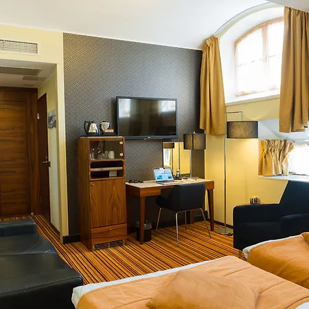 Hotel Katajanokka 4*